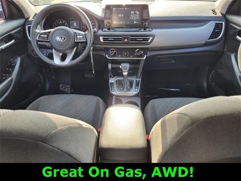 Used 2021 Kia Seltos LX image 13