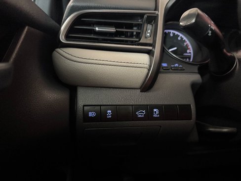 Used 2021 Toyota Camry SE image 20