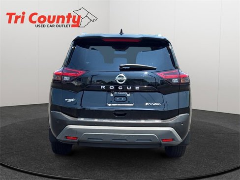 Used 2021 Nissan Rogue SV w/ Premium Package image 6