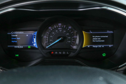 Used 2020 Ford Fusion SEL image 15