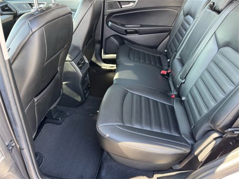 Used 2021 Ford Edge SEL w/ Convenience Package image 10