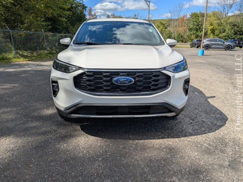 New 2025 Ford Escape ST-Line Select image 31