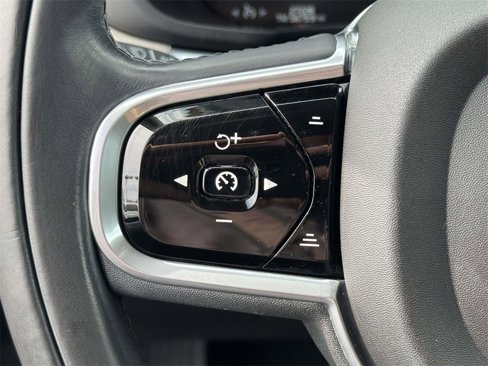 Used 2018 Volvo XC60 T6 Inscription w/ Vision Package image 18