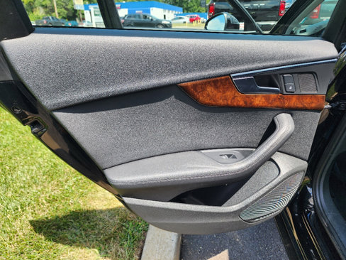 Used 2019 Audi A4 2.0T Premium Plus w/ Premium Plus Package image 35