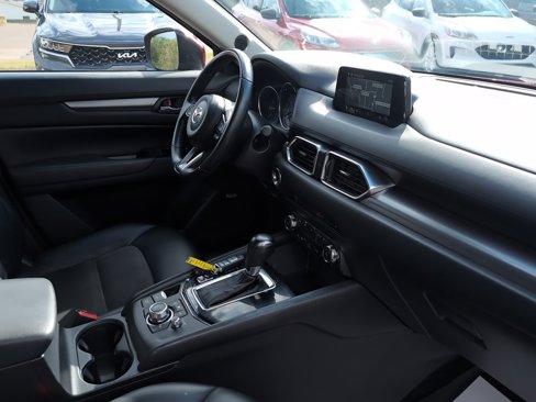 Used 2018 MAZDA CX-5 Touring w/ Preferred Equipment Package image 7