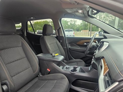 Used 2018 GMC Terrain SLE w/ Driver Convenience Package image 16