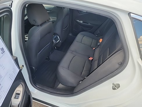 Used 2017 Chevrolet Malibu LT image 67