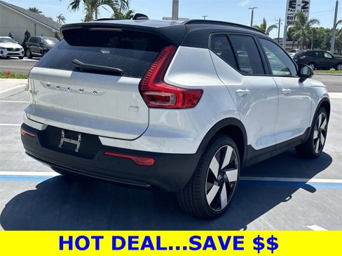 New 2024 Volvo XC40 Recharge Plus w/ Protection Package Premier image 7