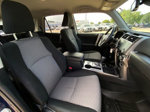 Used 2020 Toyota 4Runner SR5 image 17