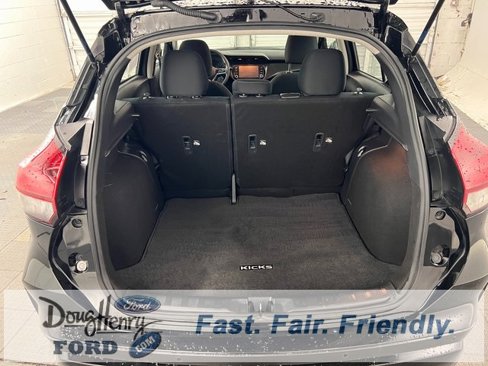 Used 2024 Nissan Kicks SV image 29