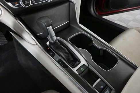 Used 2018 Honda Accord LX image 14