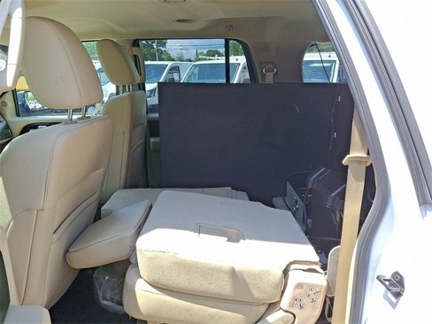 Used 2017 Ford Expedition EL XL image 12