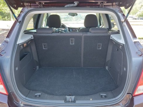 Used 2021 Chevrolet Trax LS w/ Tint and Cruise Package image 29