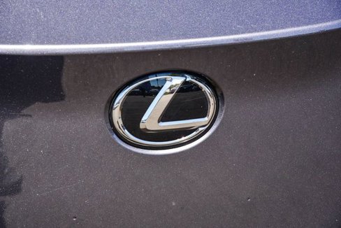 Used 2025 Lexus RZ 300e image 13