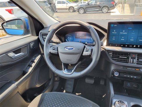 Used 2023 Ford Escape Active w/ Tech Pack #2 image 8