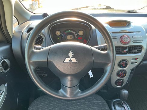 Used 2012 Mitsubishi i image 14