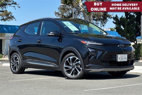 Used 2022 Chevrolet Bolt EUV Premier w/ Sun & Sound Package image 1