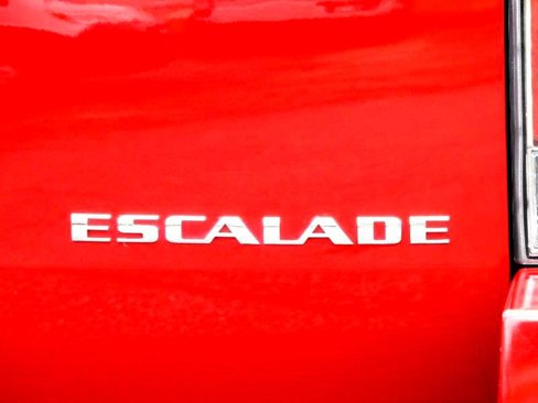 Used 2013 Cadillac Escalade Premium image 13