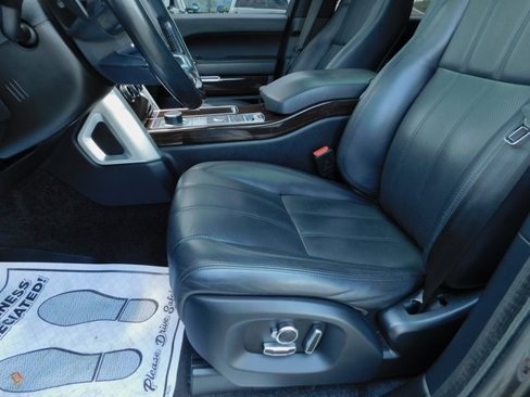 Used 2016 Land Rover Range Rover HSE image 23
