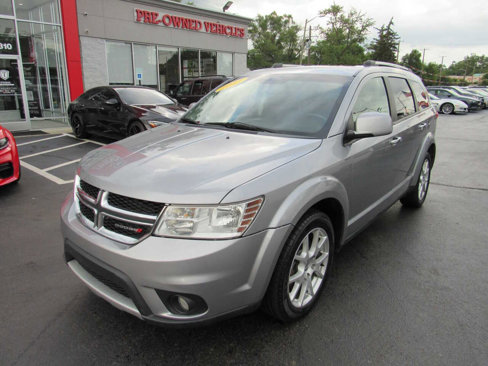 Used 2017 Dodge Journey GT w/ Flexible Seating Group image 2