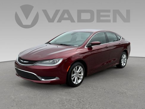 Used 2015 Chrysler 200 Limited image 28