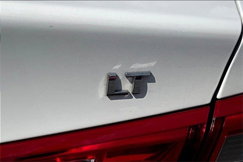 Used 2023 Chevrolet Malibu LT image 21
