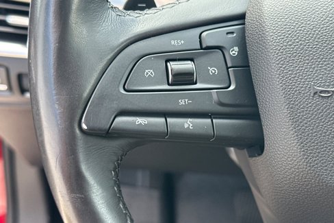 Used 2019 Cadillac XT4 Premium Luxury image 31