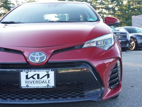 Used 2018 Toyota Corolla L image 11