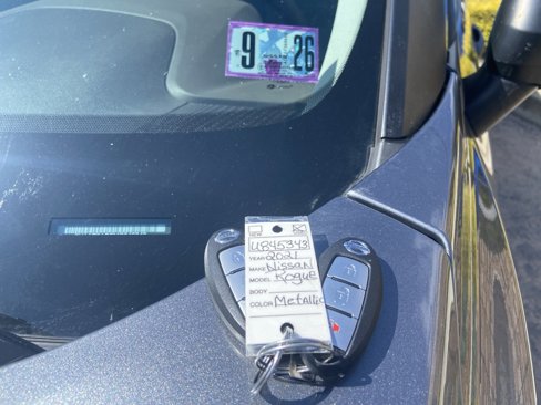 Used 2021 Nissan Rogue S image 29