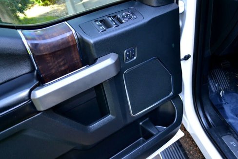 Used 2015 Ford F150 Platinum w/ Equipment Group 701A Luxury image 19