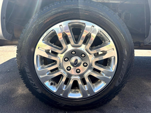 Used 2014 Ford F150 Platinum image 16