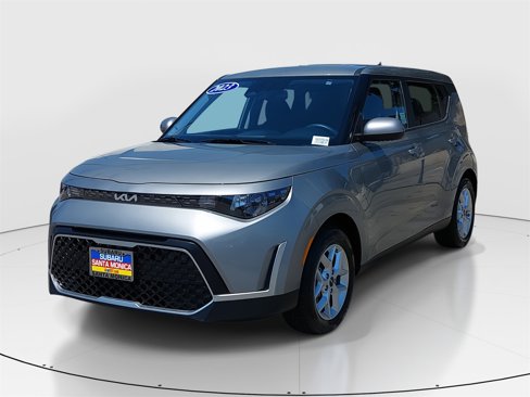 Used 2023 Kia Soul S image 3