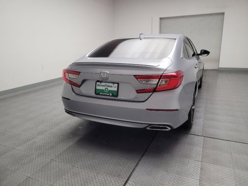 Used 2020 Honda Accord Sport image 7