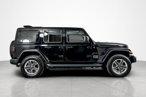 Used 2019 Jeep Wrangler Unlimited Sahara image 6