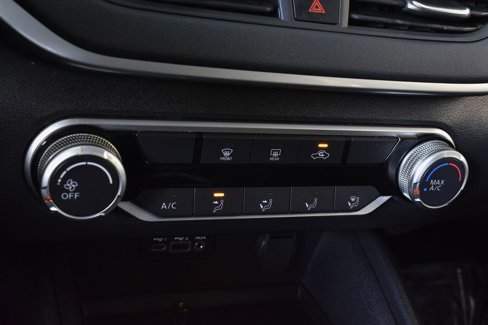 Used 2022 Nissan Altima 2.5 SV image 23