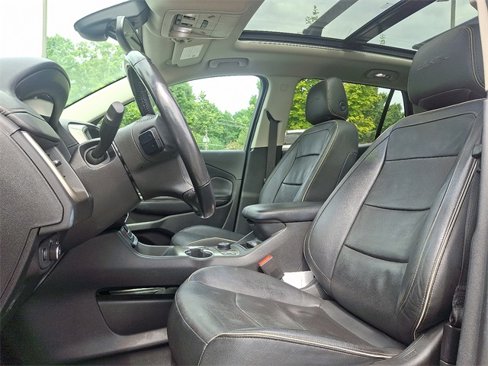 Used 2019 GMC Terrain Denali w/ Advanced Safety Package image 13