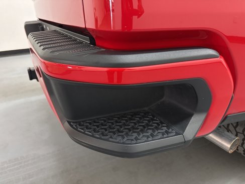 Used 2020 Chevrolet Silverado 1500 Custom w/ Custom Value Package image 13