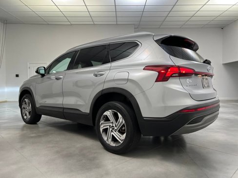 Used 2023 Hyundai Santa Fe SEL image 5