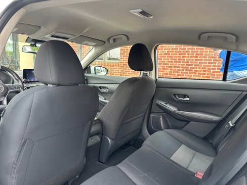 Used 2022 Nissan Sentra SV image 19