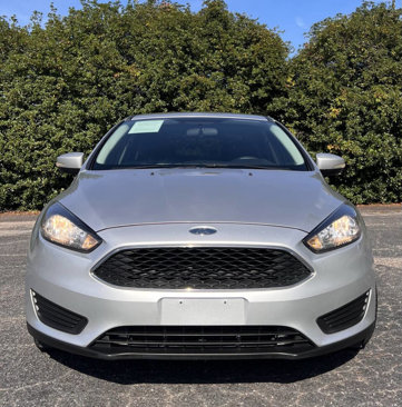 Used 2017 Ford Focus SE image 11
