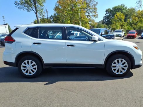 Used 2017 Nissan Rogue S image 8