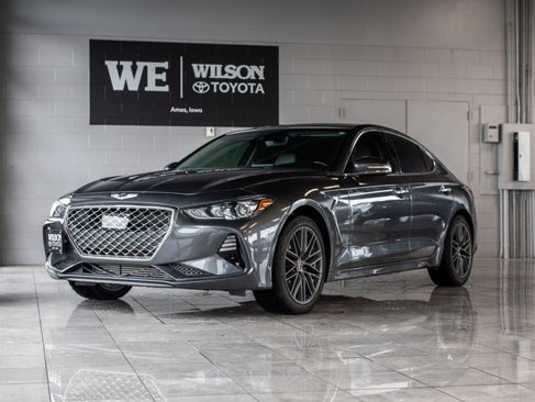 Used 2019 Genesis G70 2.0T Advanced image 2