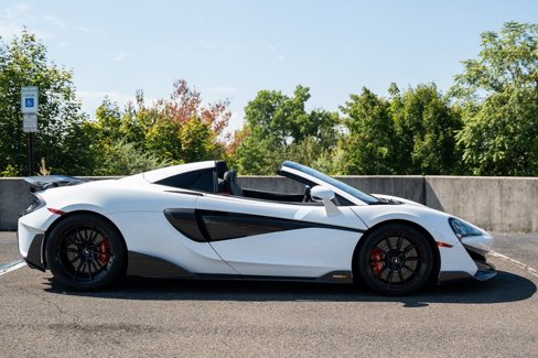 Used 2020 McLaren 600LT Spider image 13