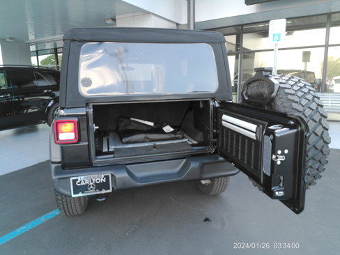 Used 2022 Jeep Wrangler Unlimited Sport image 22