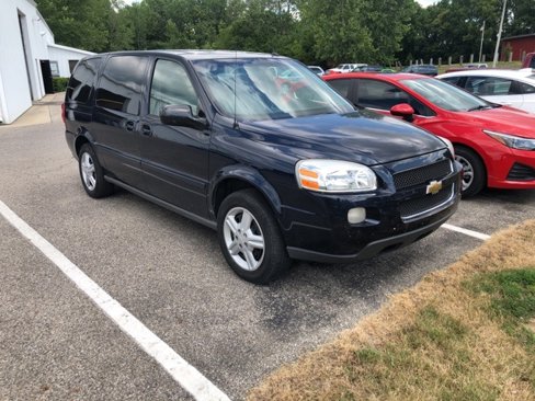 Used 2005 Chevrolet Uplander LS image 1