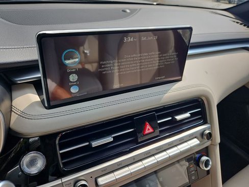 New 2026 Genesis G70 2.5T image 8