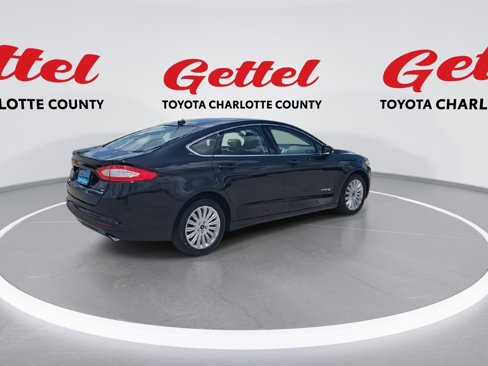 Used 2014 Ford Fusion SE w/ Equipment Group 502A image 8