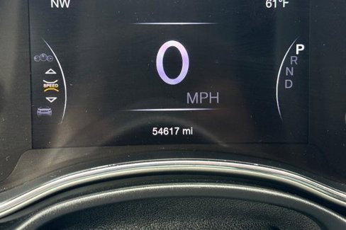 Used 2018 Jeep Grand Cherokee Limited image 29