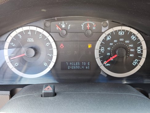 Used 2011 Ford Escape XLT w/ 202A Rapid Spec Order Code image 22