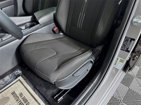 Used 2023 Hyundai Elantra SEL w/ Convenience Package image 19